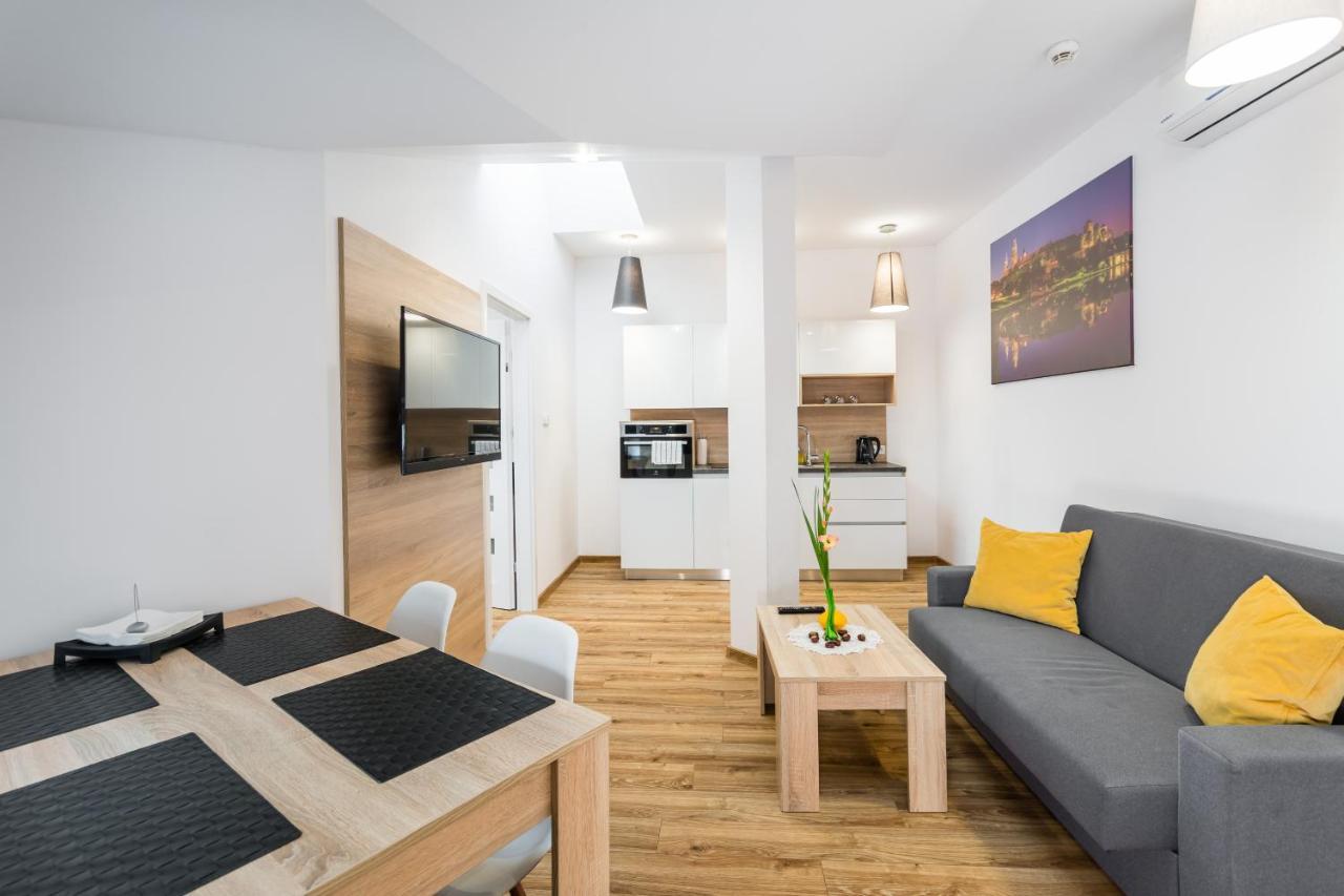 Apartamenty Bosacka Wawelofts คราคูฟ ภายนอก รูปภาพ