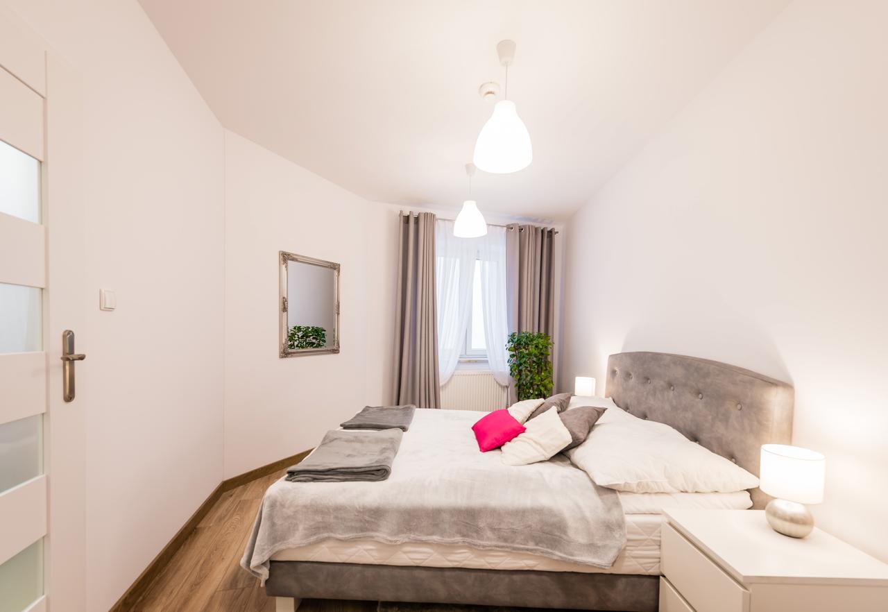 Apartamenty Bosacka Wawelofts คราคูฟ ภายนอก รูปภาพ