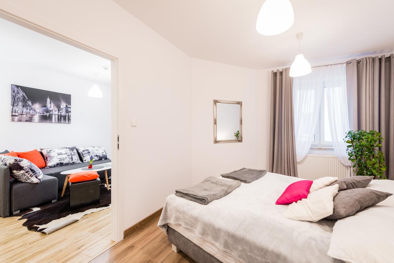 Apartamenty Bosacka Wawelofts คราคูฟ ภายนอก รูปภาพ